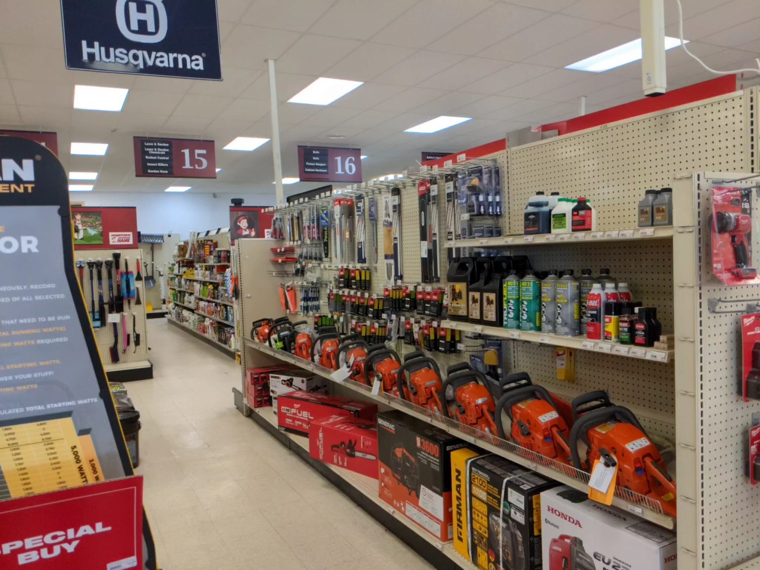 Lawn Care Hometown Hardware Hank